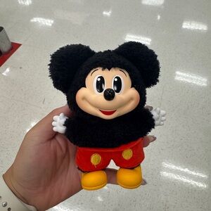 Mickey Family Cute Together Keychain Series